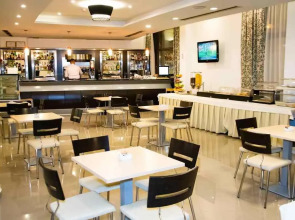 Отель Airport Tirana