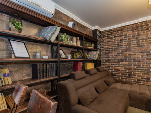 Loft Apartments с пректором и терассой