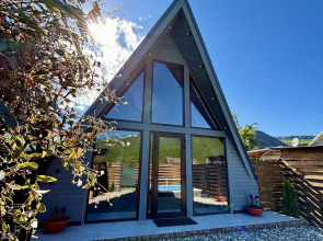 Частный дом Отражение гор