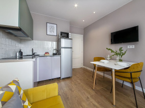 Апартаменты Room2day Багамы на Неве