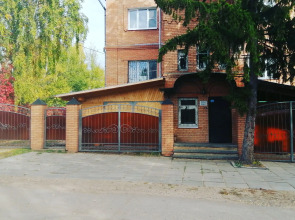 Гостевой дом на берегу озера Неро