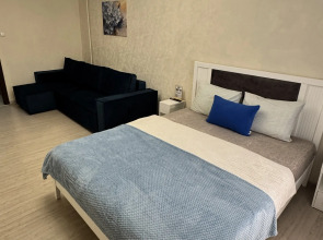 Квартира Двухкомнатная рядом с набережной