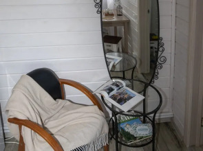 Частный дом стильный рядом с источником