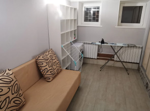 Апартаменты в Частном Доме на Первом Этаже