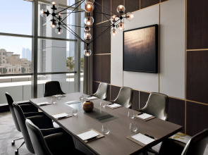 Отель Address Downtown