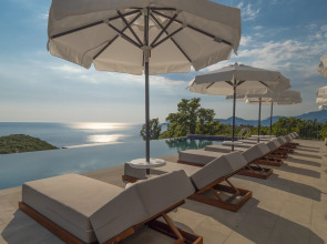 Vivid Blue Serenity Resort