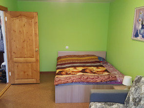 Квартира на Коммунальной 45