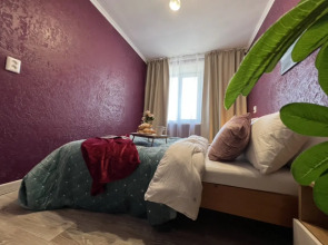 Квартира на Красном проспекте, 70