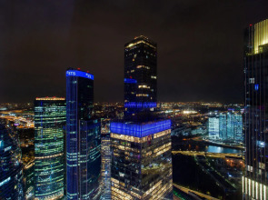 Апартаменты Sky City Moscow 62 этаж! Вид на Башни, Лужники, Парк победы и город! Очень уютный!