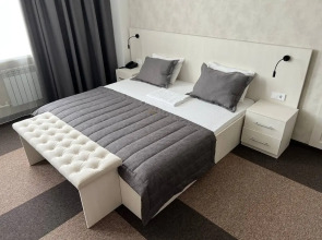 Отель Меридиан