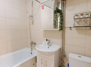 Апартаменты Двухкомнатные от Компании 9 ночей на Софьи Ковалевской 16