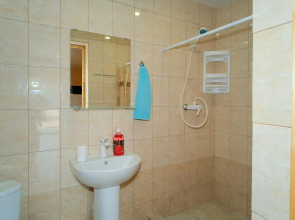 Апартаменты Holiday Home at Frunze 2