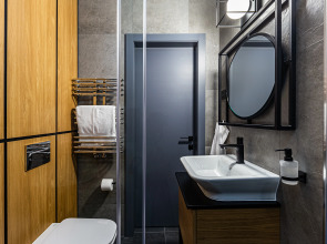 Апартаменты Leon Estate Apartments B23