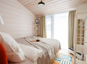 Гостевой дом Forested home на горке