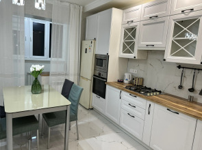 Квартира Уютная Рокчинского 17б