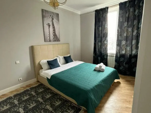 Квартира M.O.O.N APARTMENTS  Толе би Тулебаева кв 8 Центр