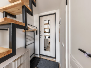 Квартира Уютная студия в центре с окнами в тихий двор