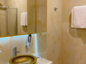 Отель Gurzuf Sunrise