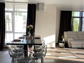 Вилла с бассейном и 5 мастер спальнями