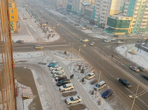 Квартира Кирова 120А оранжевая квартира