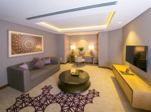 Отель Grand Millennium Muscat