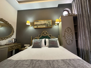 Отель Ethnica Old City