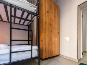 Хостел Все Свои