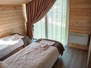 Отель Strawberry Fields Golf Resort