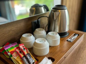 Отель Falcon 1511