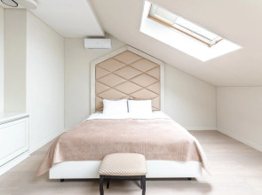 Квартира Мансардная Квартира в Центре Города