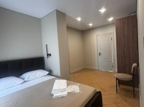 Шале Меот Green