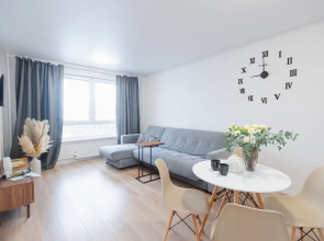 Квартира ApartHause на Полимерном переулке 13