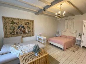 Апартаменты в Центре Бохо 1