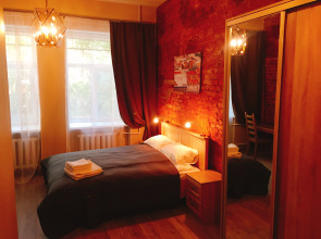 Апартаменты на Караванной 1