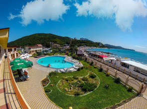 Отель Морской Клуб