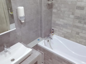 Апартаменты on Oktyabrskaya street