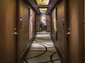 The Continent Hotel Sukhumvit / Asok BTS Bangkok by Compass Hospitality