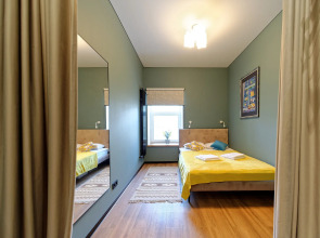 Квартира Deluxe Yellow Yard на Вознесенском пр 41