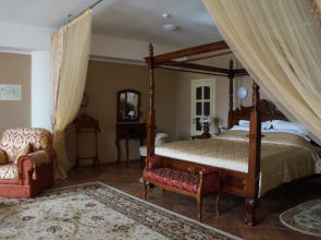 Отель Садовая 19