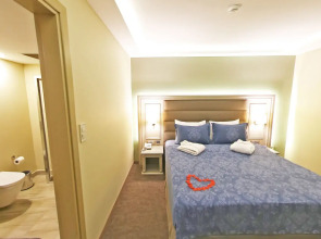 Отель Antik Istanbul