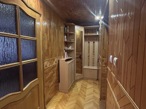 Квартира 2-х комнатная в центре посёлка Тульского