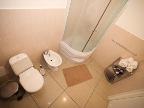 Отель Jam Trusakvets