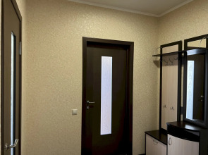 Апартаменты 381 Мичурина 7