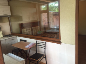 Частный дом Домик в Парке им. Фрунзе