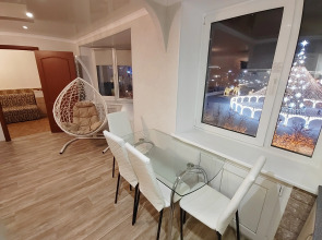 Квартира с Видом на Площадь Пять Углов