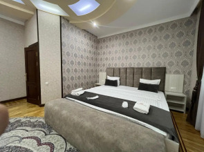 Отель Art Elite