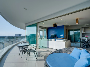 Апартаменты Veloche Group by Continent