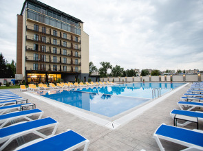 Отель West Inn Georgia