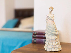 Апартаменты на Большой Покровской 73 в самом центре. Сова-Дом