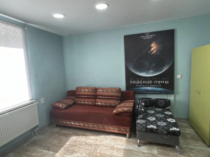 Квартира со своей отдельной огороженной зелёной территорией